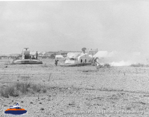 SRN5 with the IHTU -  (credit: The <a href='http://www.hovercraft-museum.org/' target='_blank'>Hovercraft Museum Trust</a>).